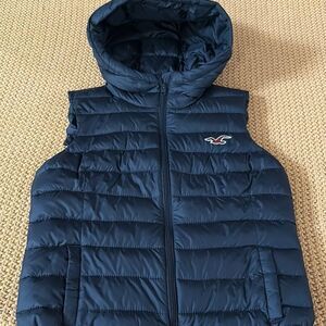 Hollister Navy Blue Quilted Puffer Vest Size M Like New!